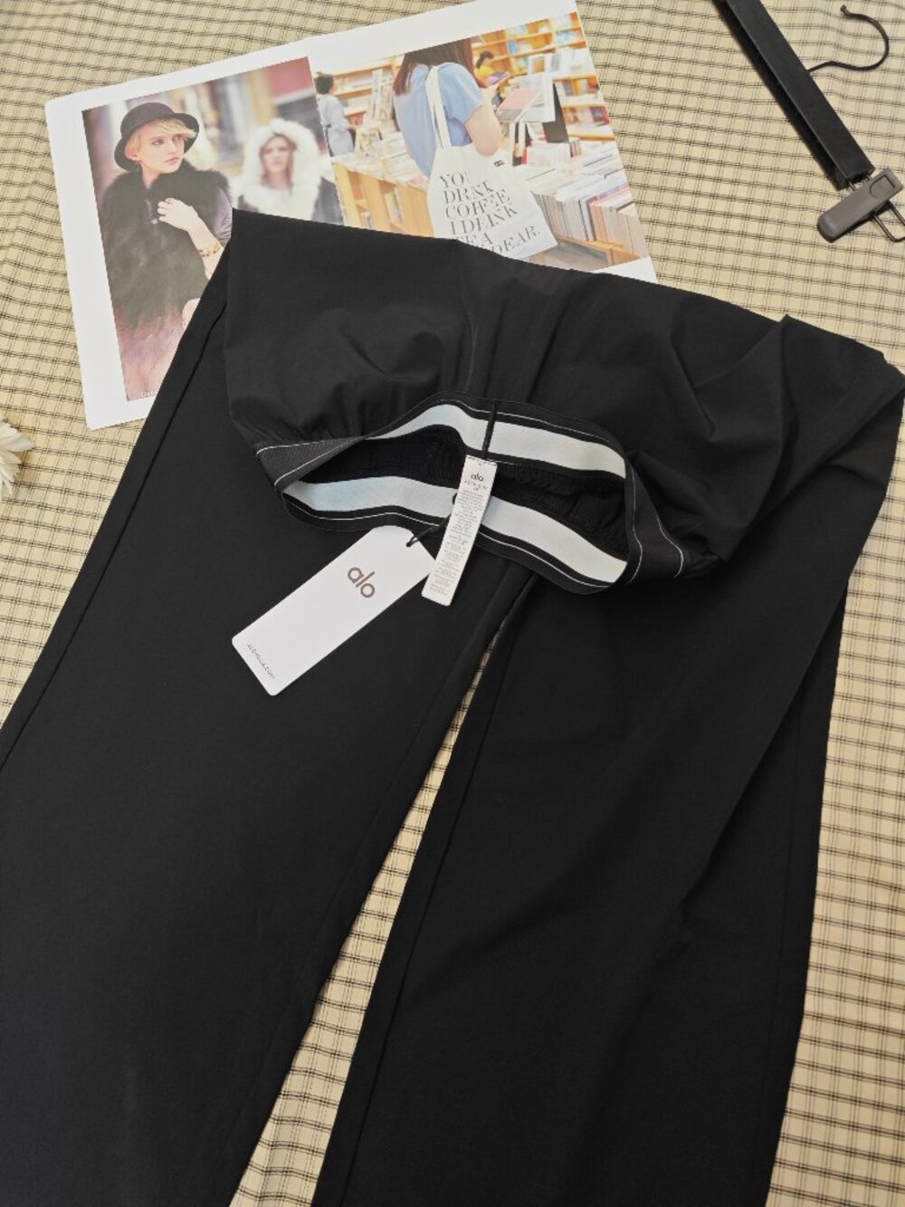 ✨ALO Yoga Suit Up Trouser Regular Black (NWT)😀 Elastic Waist, Loose Fit - Picture 5 of 9
